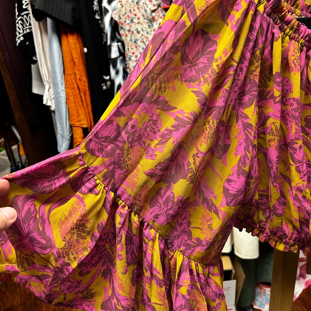 VICI COLLECTION Floral Off-Shoulder Boho Blouse - Picture 4 of 6